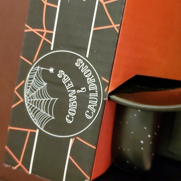 COBWEBS & Cauldron Mugs Mrs. Monster and Little Boo NWOT - Picture 3 of 5